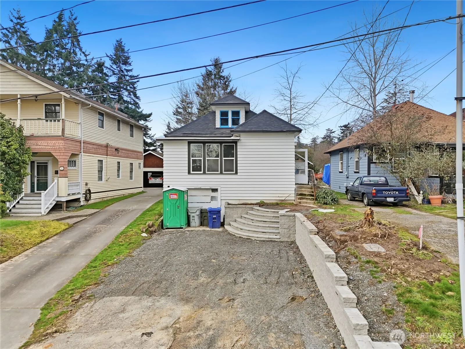 Property photo for 285 Earlington Avenue Sw, Renton photo 4