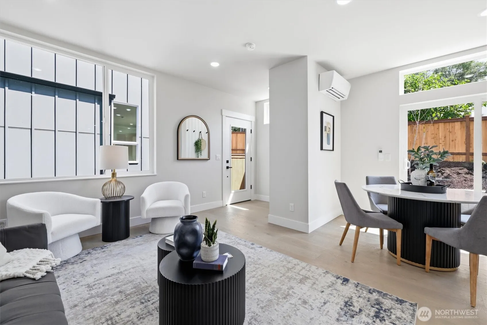 Property photo for 1407 29th Avenue, Seattle photo 5