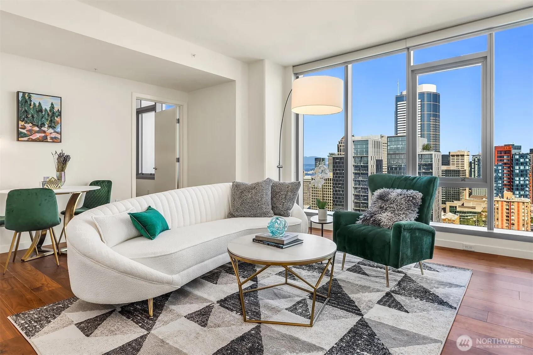 Property photo for 800 Columbia Street #2609, Seattle