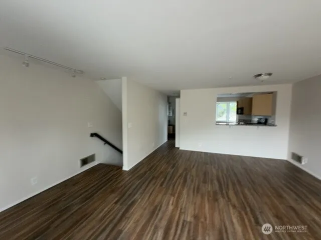 Property photo for 1610 Park Avenue #b3, Bremerton photo 4