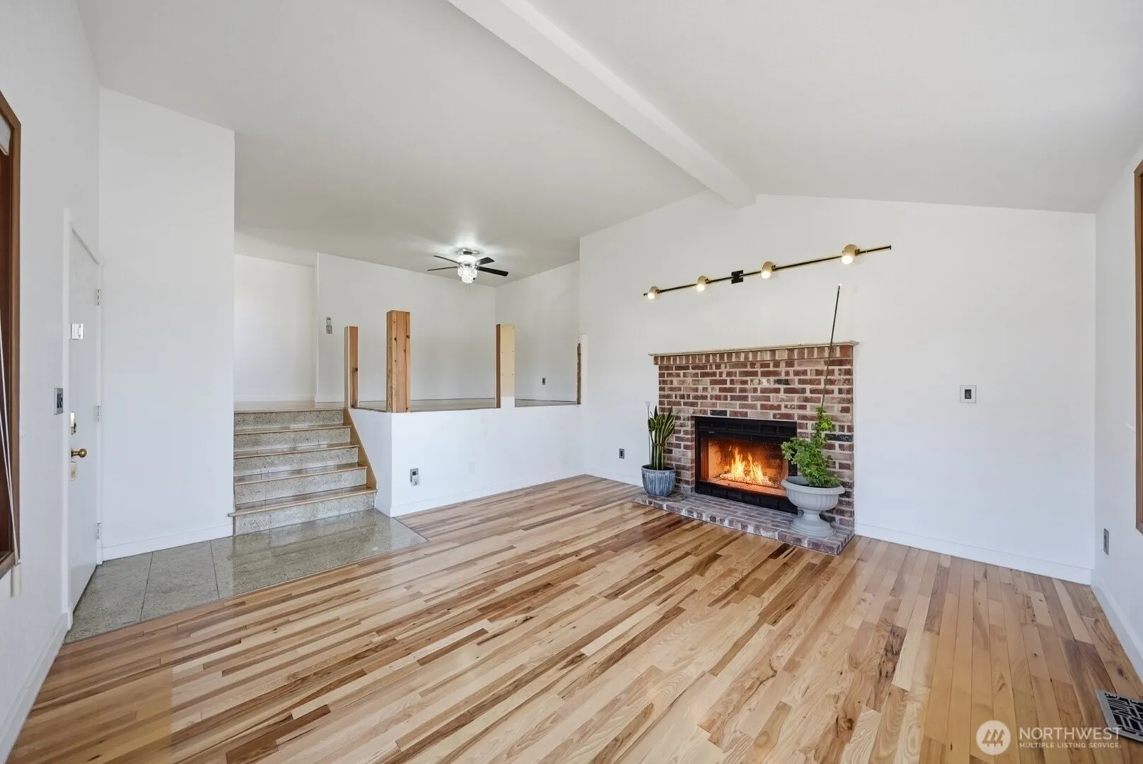 Property photo for 1011 N 28th Place, Renton photo 5
