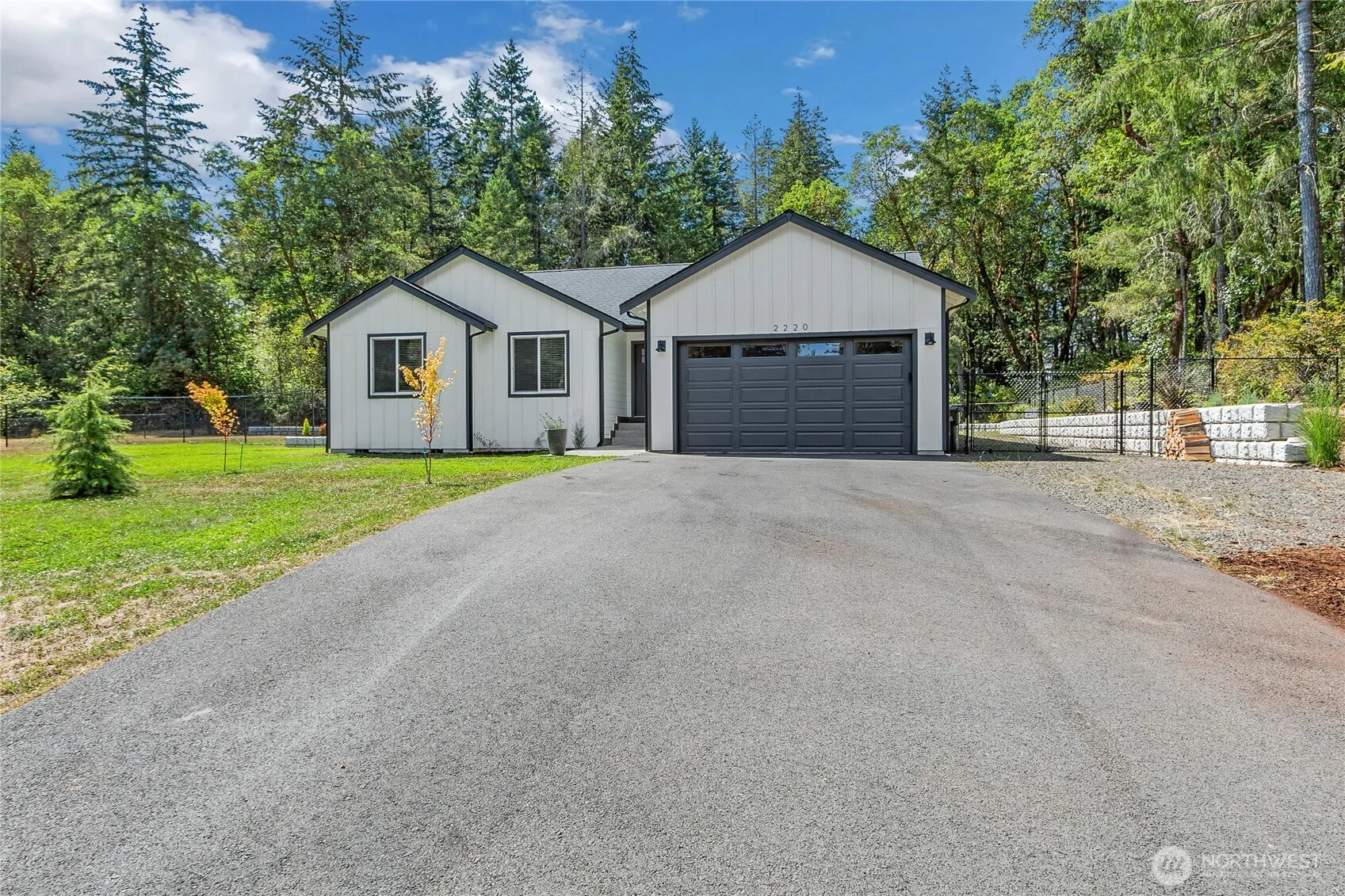 Property photo for 2220 202nd Avenue Sw, Lakebay