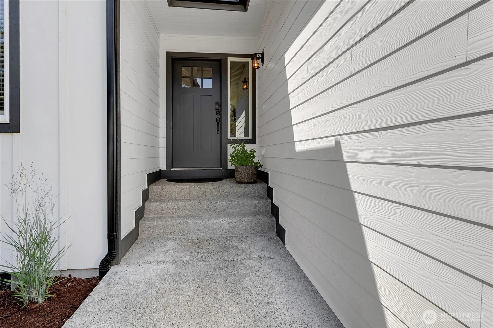 Property photo for 2220 202nd Avenue Sw, Lakebay photo 4