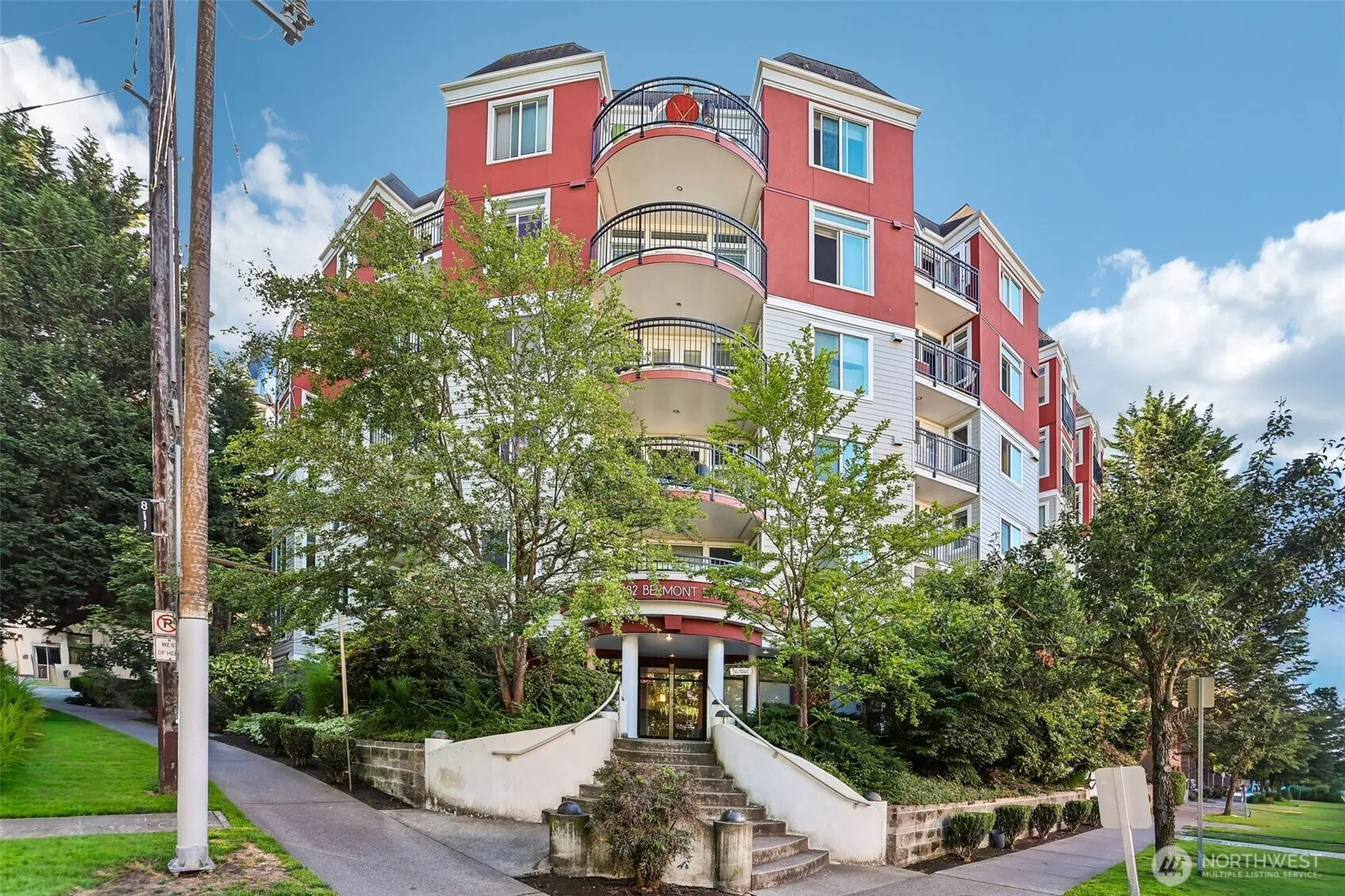 Property photo for 232 Belmont Avenue E #301, Seattle