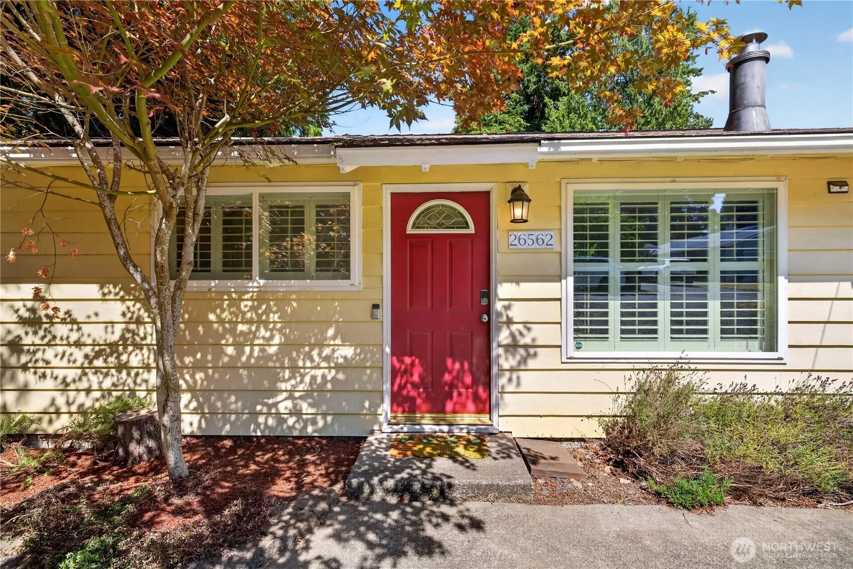 Property photo for 26562 221st Place Se, Maple Valley photo 2