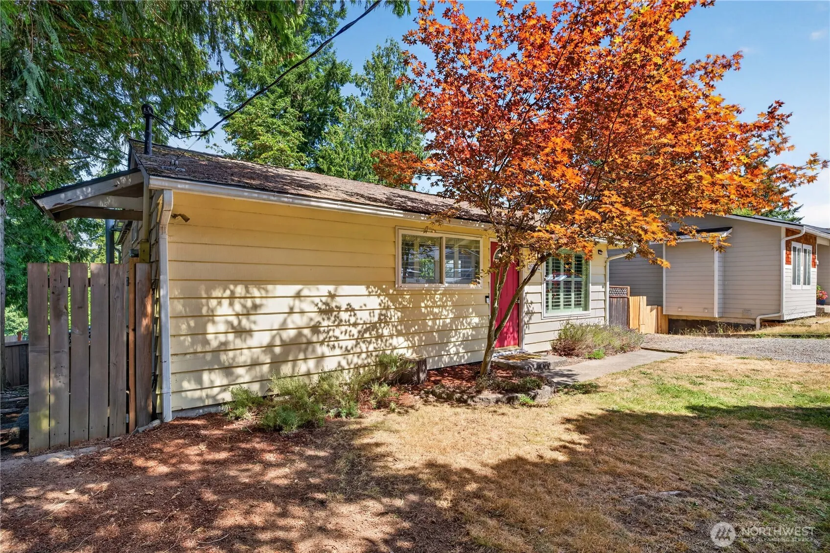 Property photo for 26562 221st Place Se, Maple Valley photo 3
