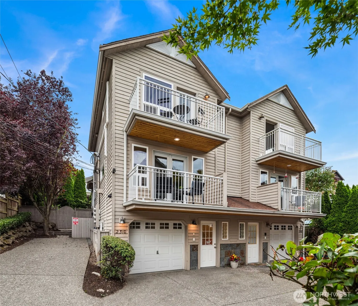 Property photo for 2310 W Dravus Street, Seattle