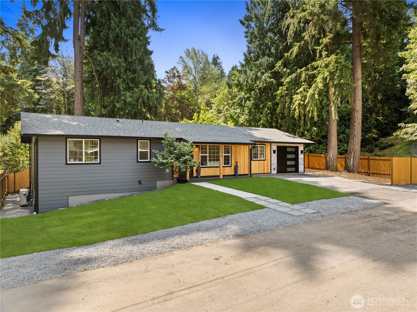 Property photo for 20921 W Richmond Road, Bothell