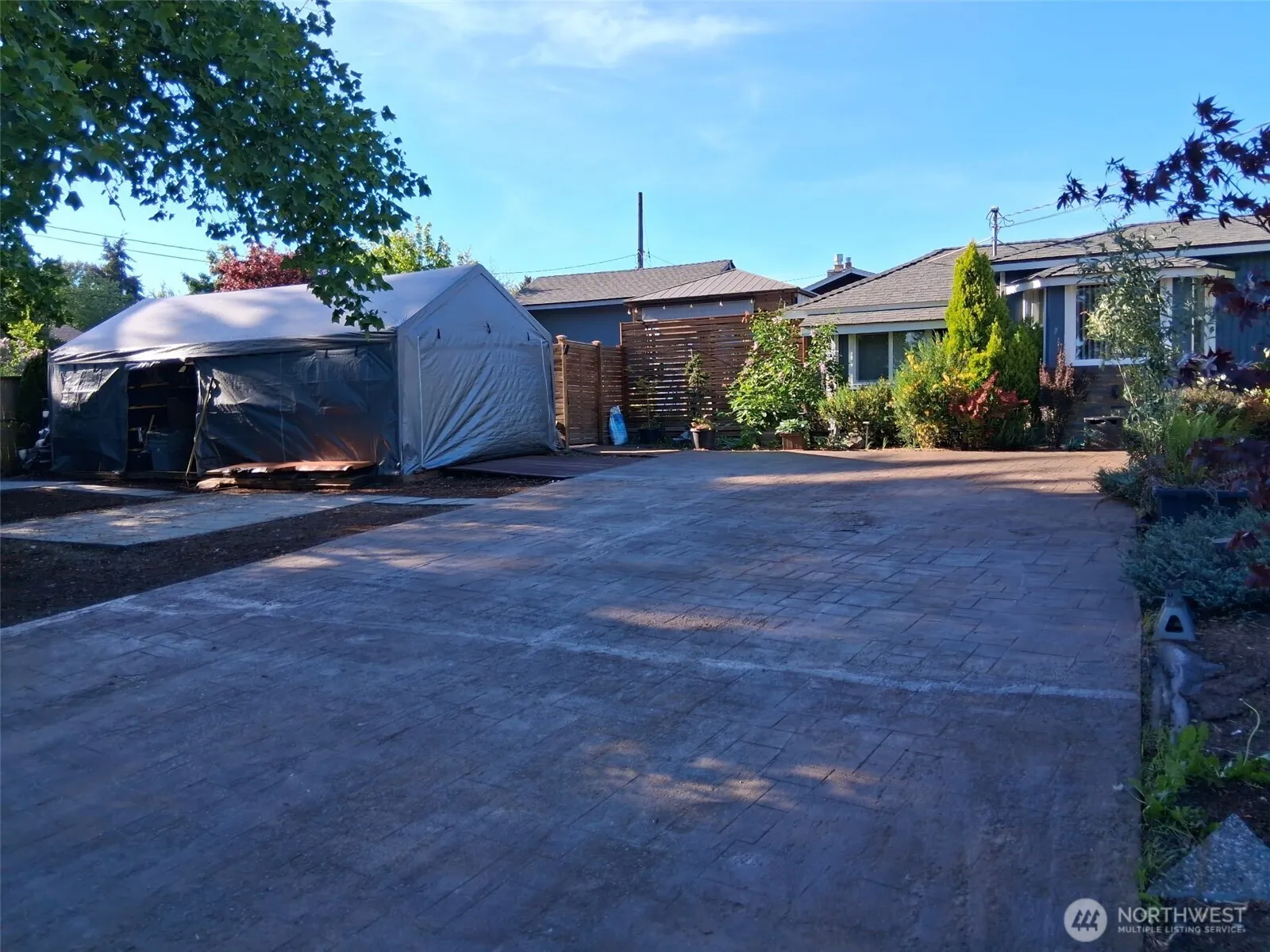 Property photo for 8242 S 128th Street, Seattle photo 2