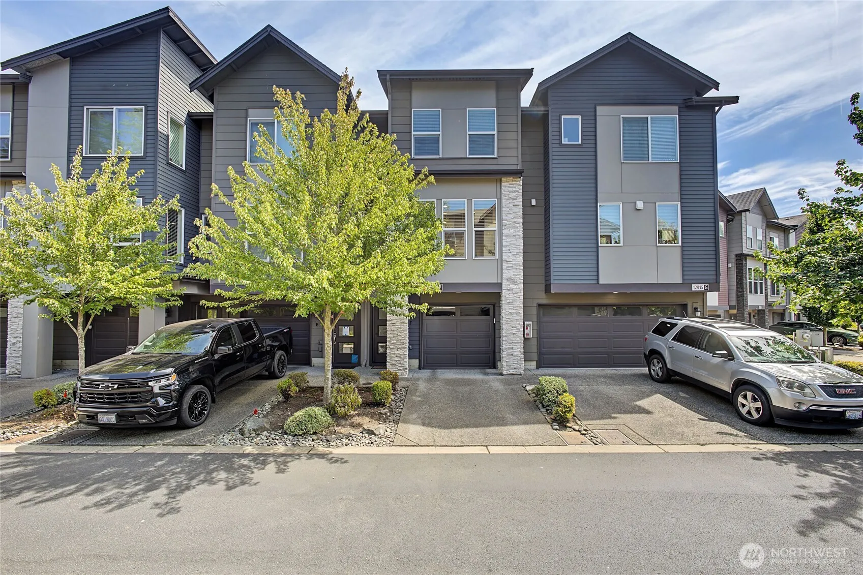 Property photo for 12915 20th Dr W #f, Everett