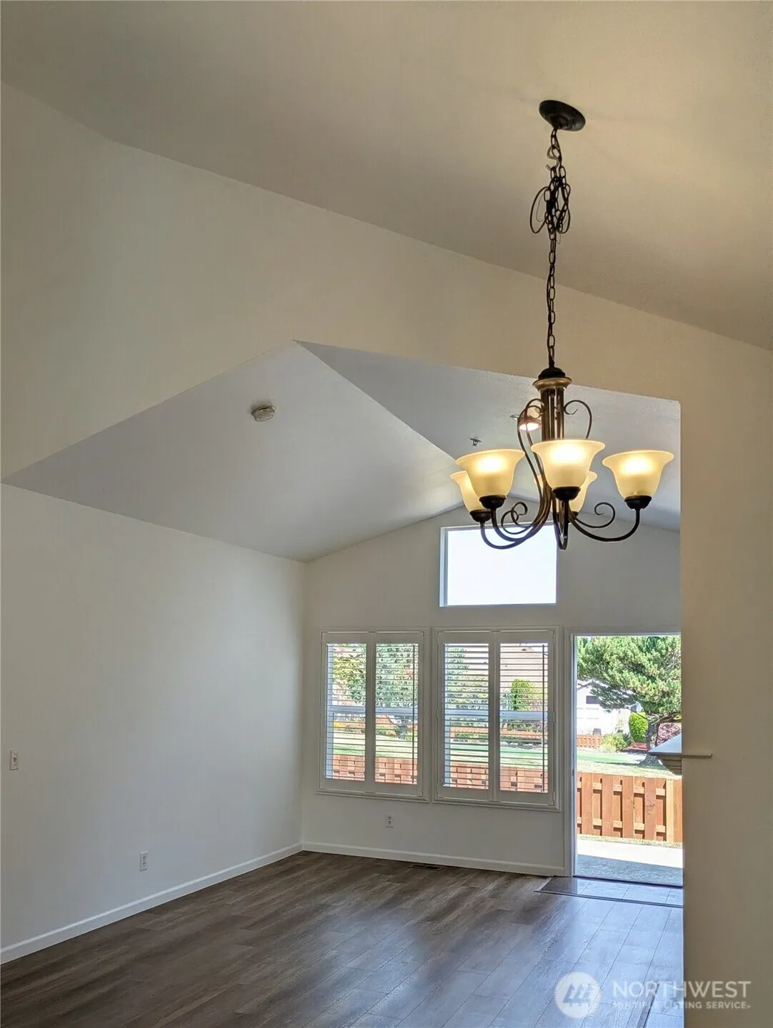 Property photo for 1221 65th Street Se #103, Auburn photo 3