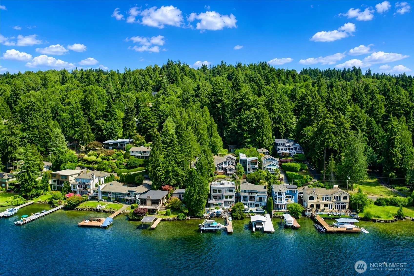 Property photo for 13142 Holmes Point Drive Ne, Kirkland