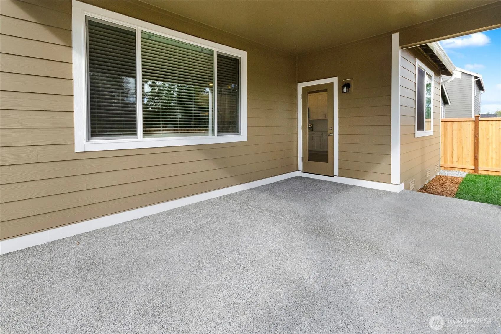 Property photo for 18205 37th Avenue Ct E, Tacoma photo 2