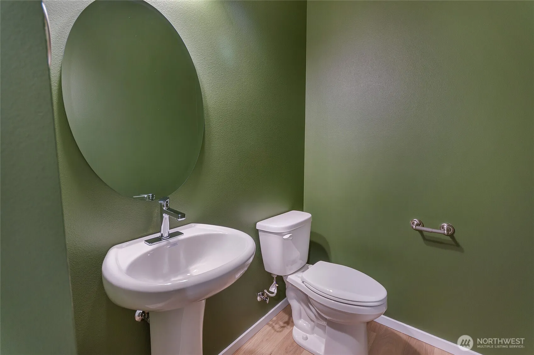 Property photo for 18205 37th Avenue Ct E, Tacoma photo 3