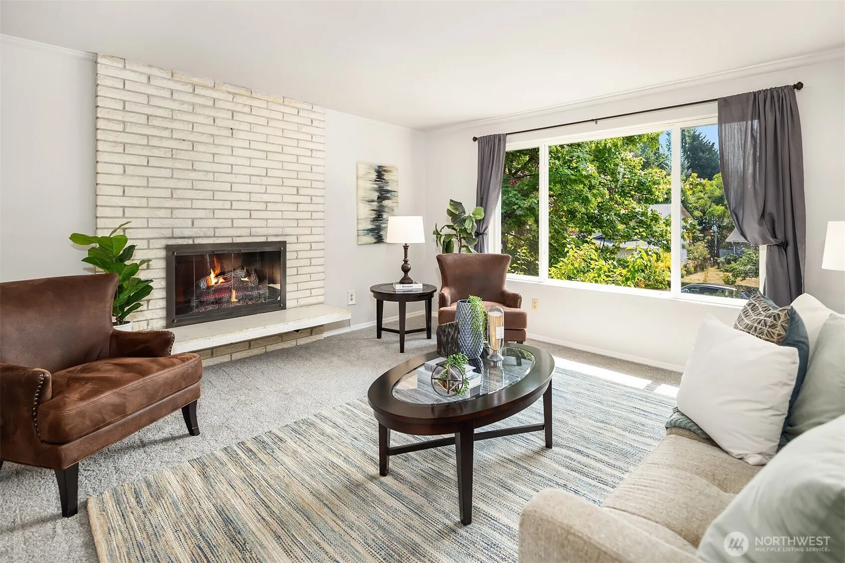 Property photo for 12916 Ne 136th Place, Kirkland photo 5