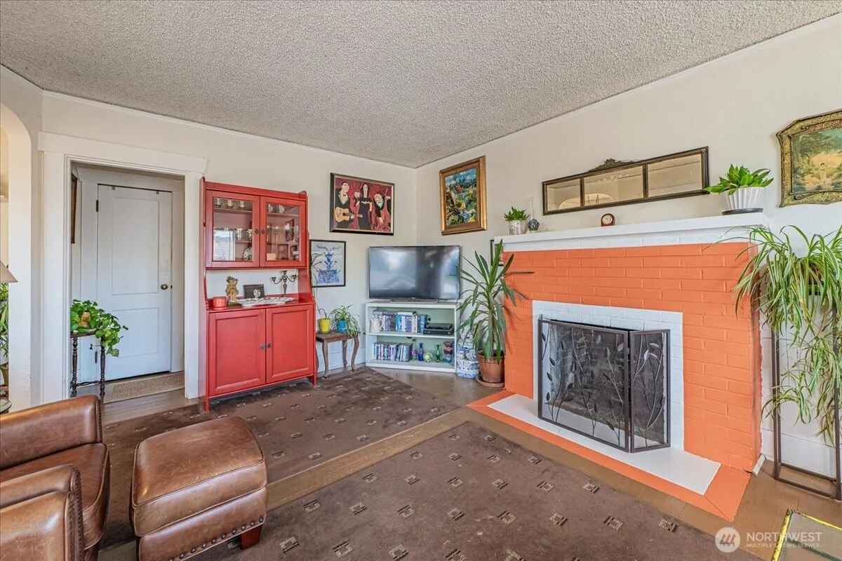 Property photo for 616 S Union Avenue, Tacoma photo 2