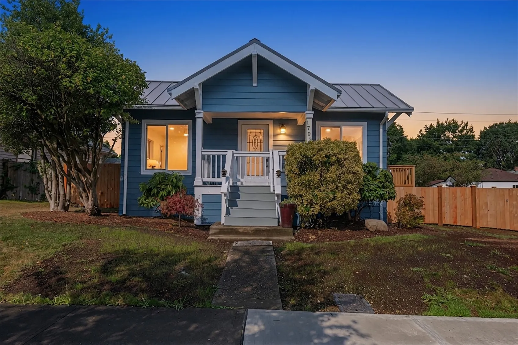 Property photo for 1702 Rainier Avenue, Everett