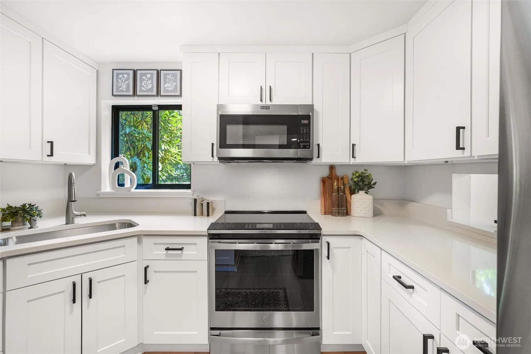 Property photo for 1800 N 105th Street #101, Seattle photo 5