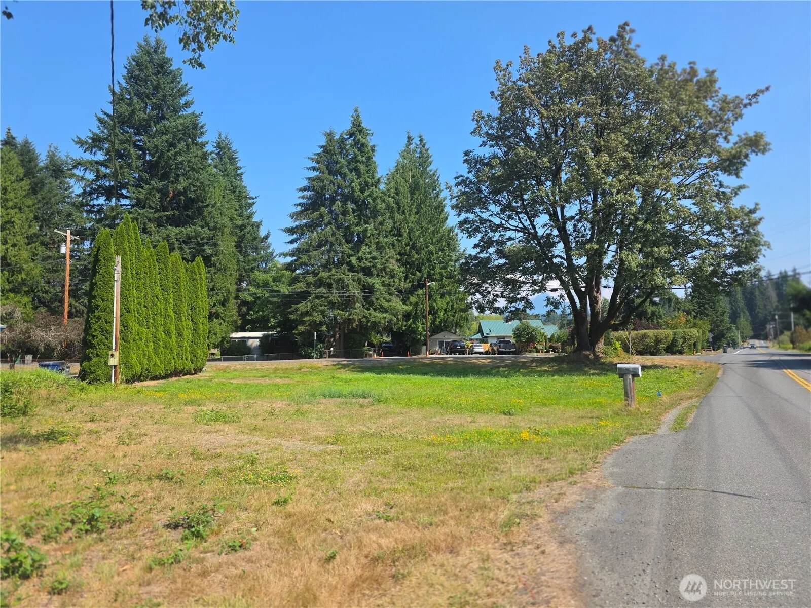 Property photo for 17429 Engebretsen Road, Granite Falls photo 2