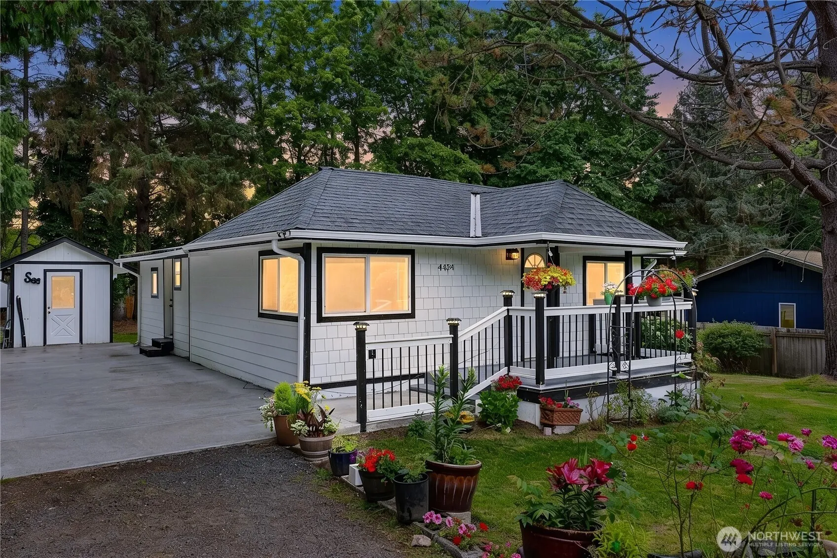 Property photo for 4434 Forest Drive, Everett