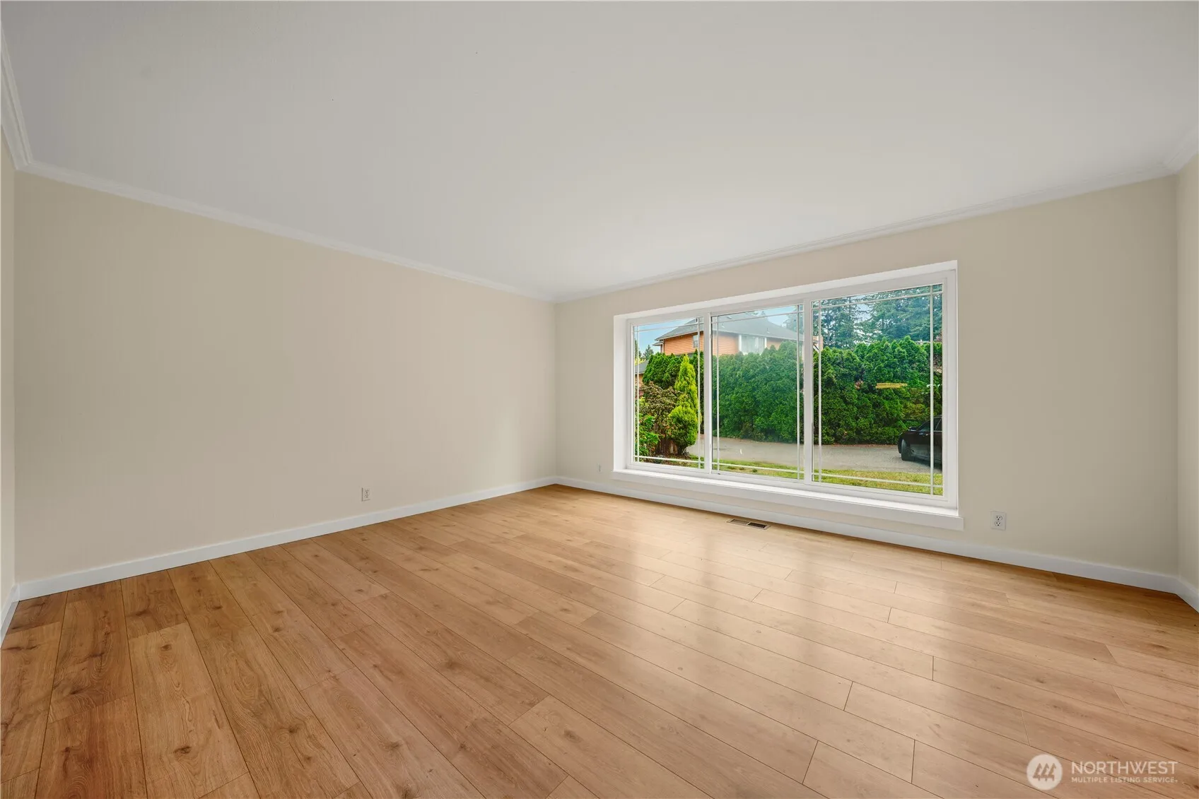 Property photo for 3943 S 271st Place, Kent photo 5