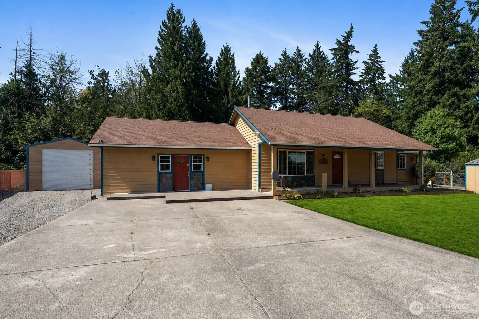 Property photo for 20708 63rd Avenue E, Spanaway photo 2