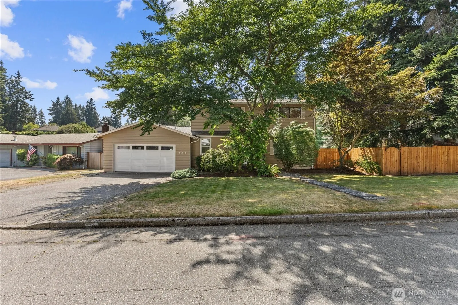 Property photo for 14215 110th Avenue Ne, Kirkland