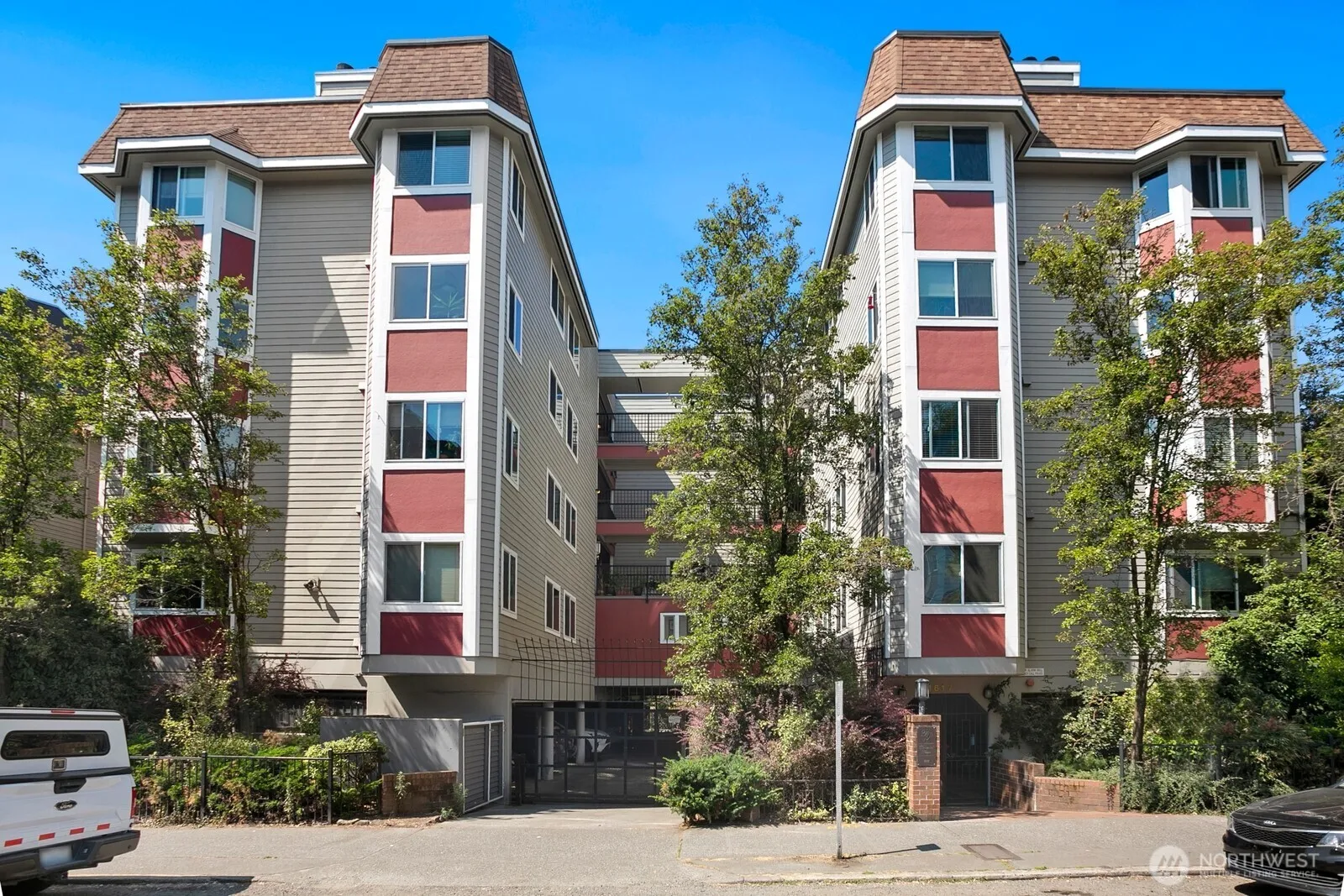 Property photo for 1617 Summit Avenue #42, Seattle