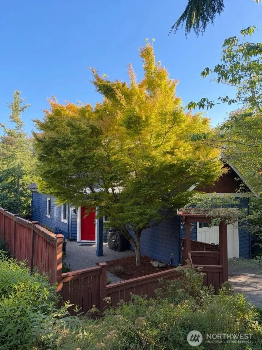 2858 Nw 90th Place