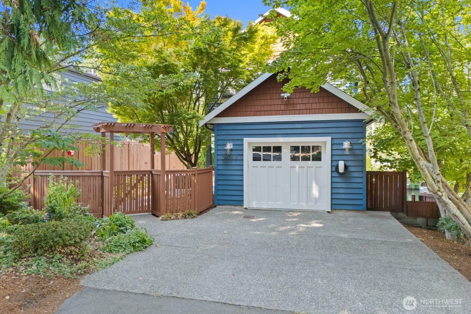 Property photo for 2858 Nw 90th Place, Seattle