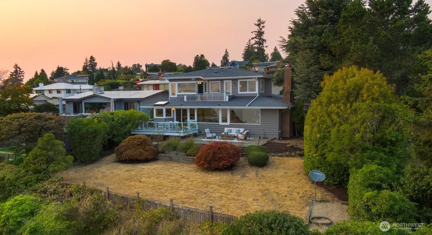 Property photo for 4201 Sw 109th, Seattle photo 5