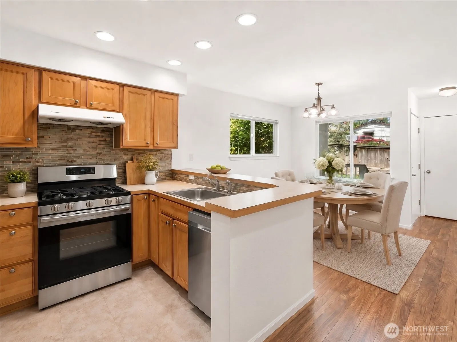 Property photo for 3308 S Holly Place, Seattle photo 5