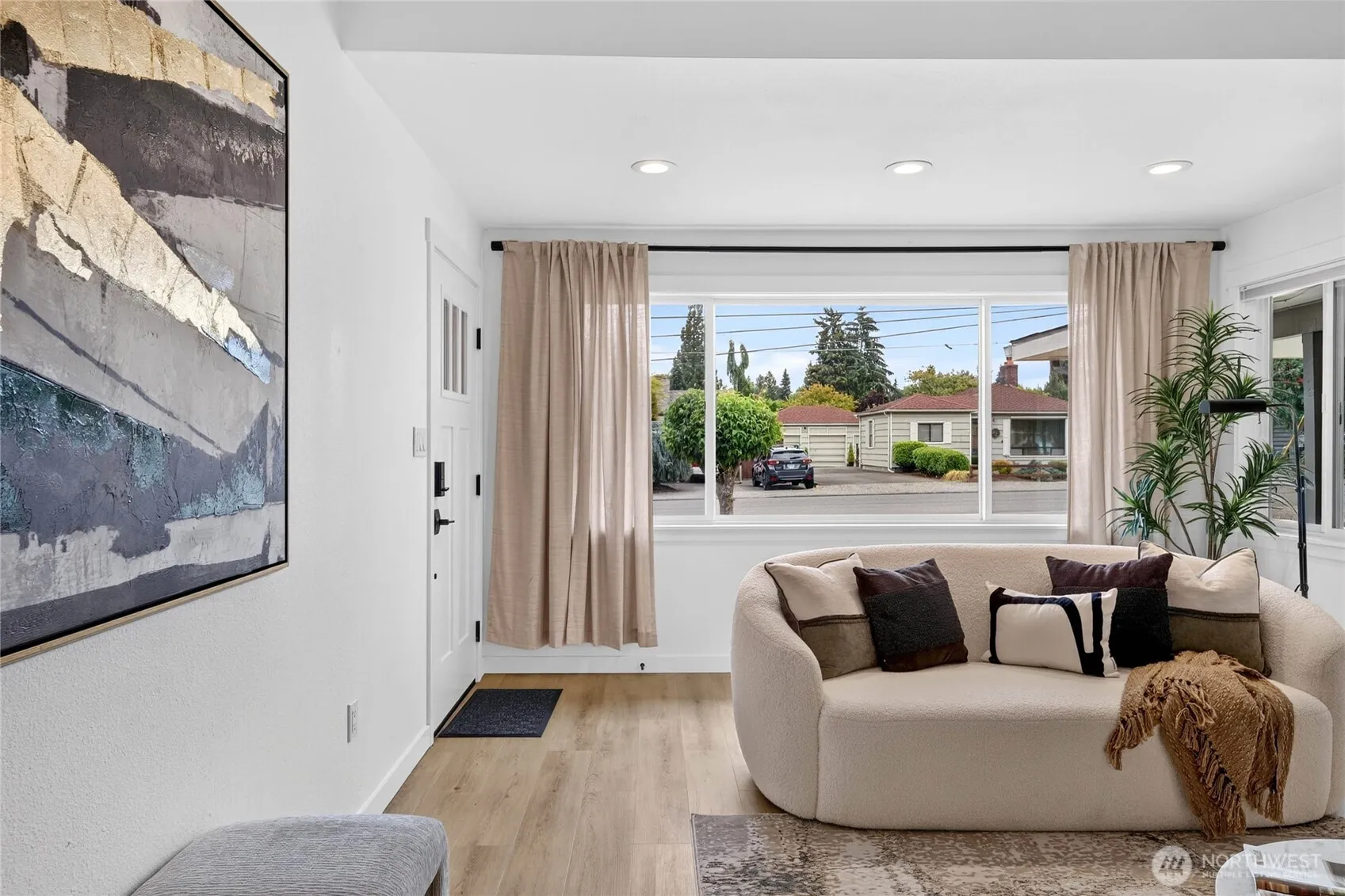 Property photo for 3140 Elwood Drive W, University Place photo 4