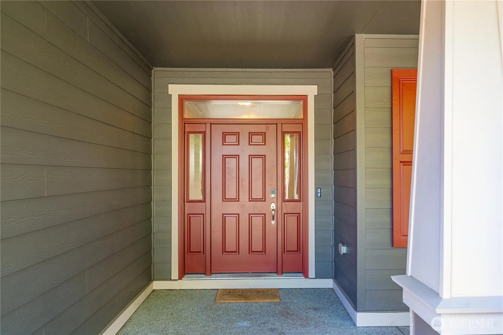 Property photo for 4280 Novak Drive Sw, Port Orchard photo 2