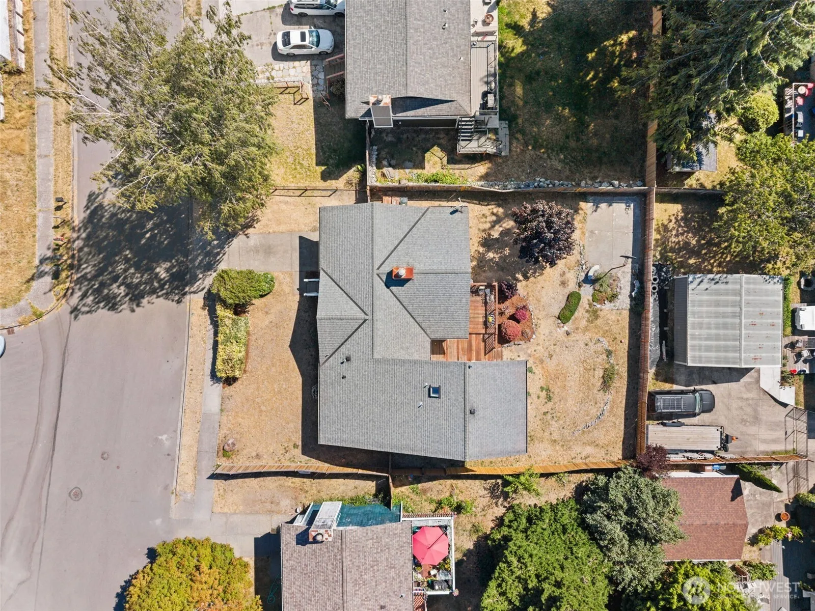 Property photo for 4908 22nd Avenue Ne, Tacoma photo 3