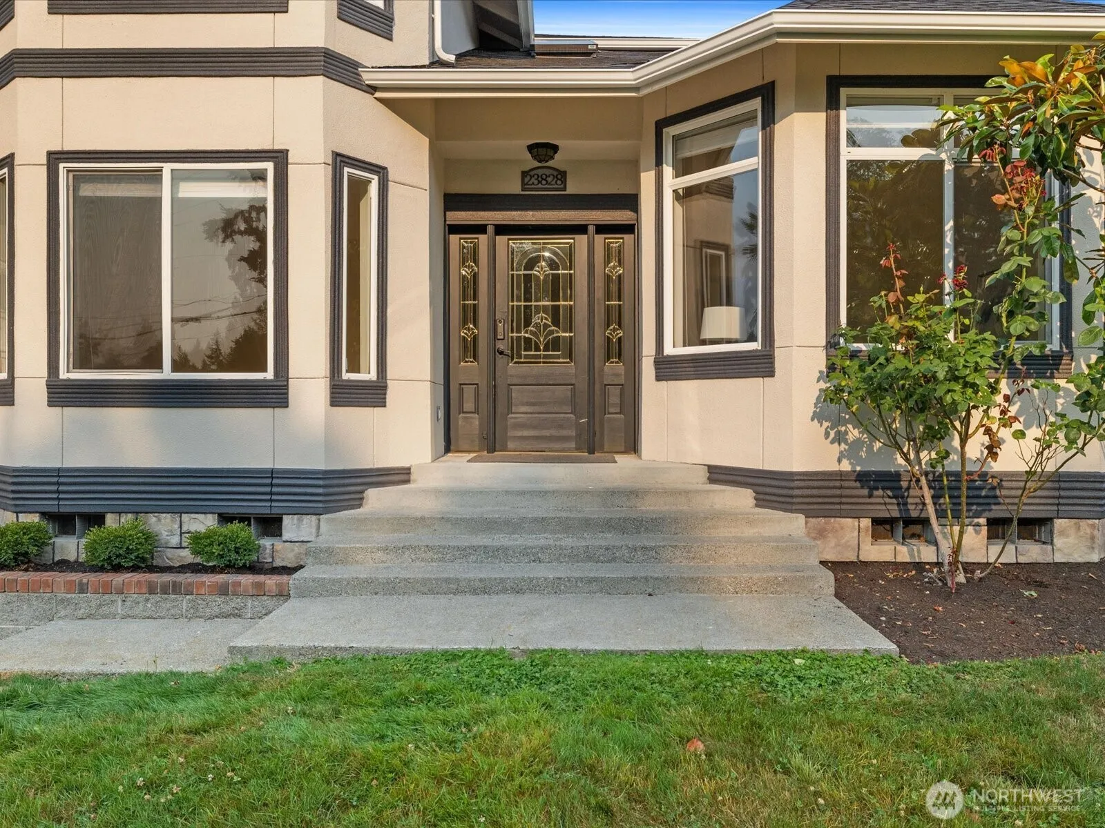 Property photo for 23828 51st Avenue Se, Woodinville photo 4