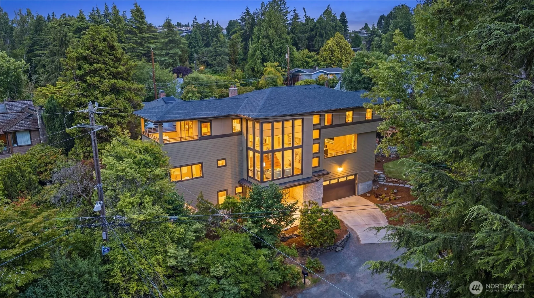 Property photo for 9528 28th Avenue Nw, Seattle