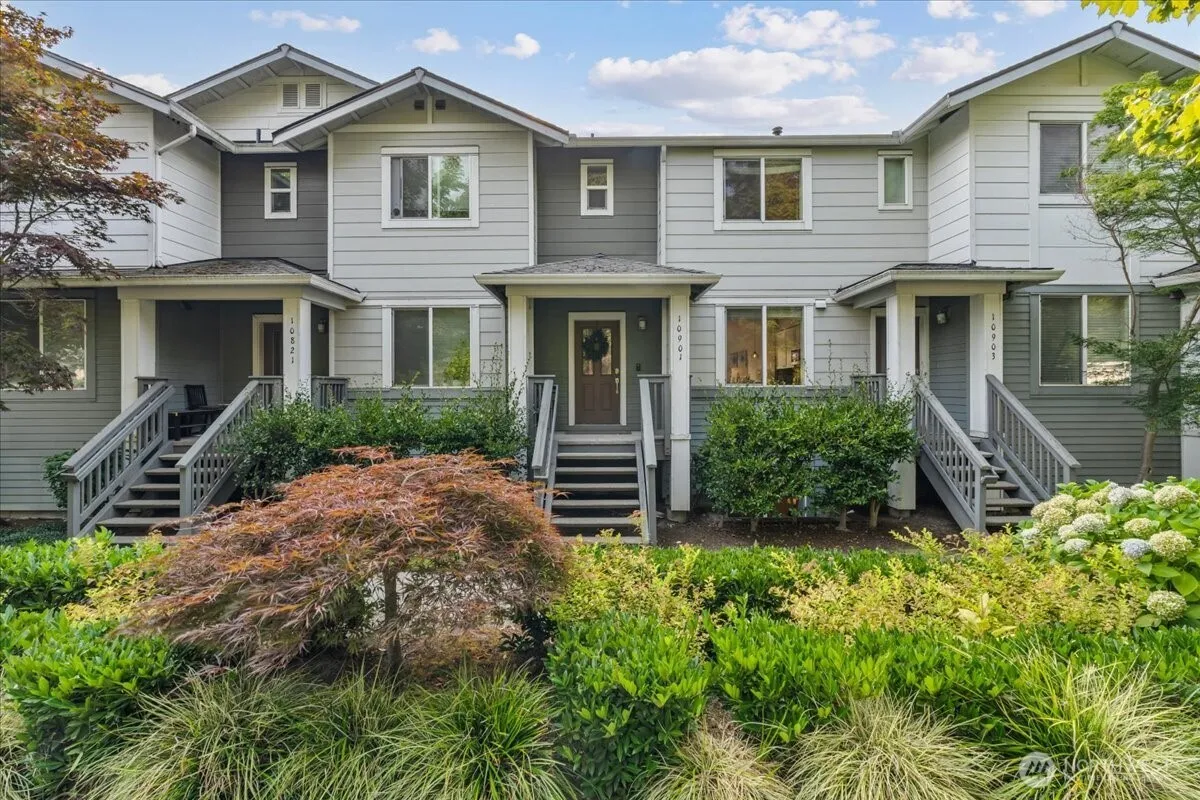 Property photo for 10901 124th Avenue Ne #2-4, Kirkland