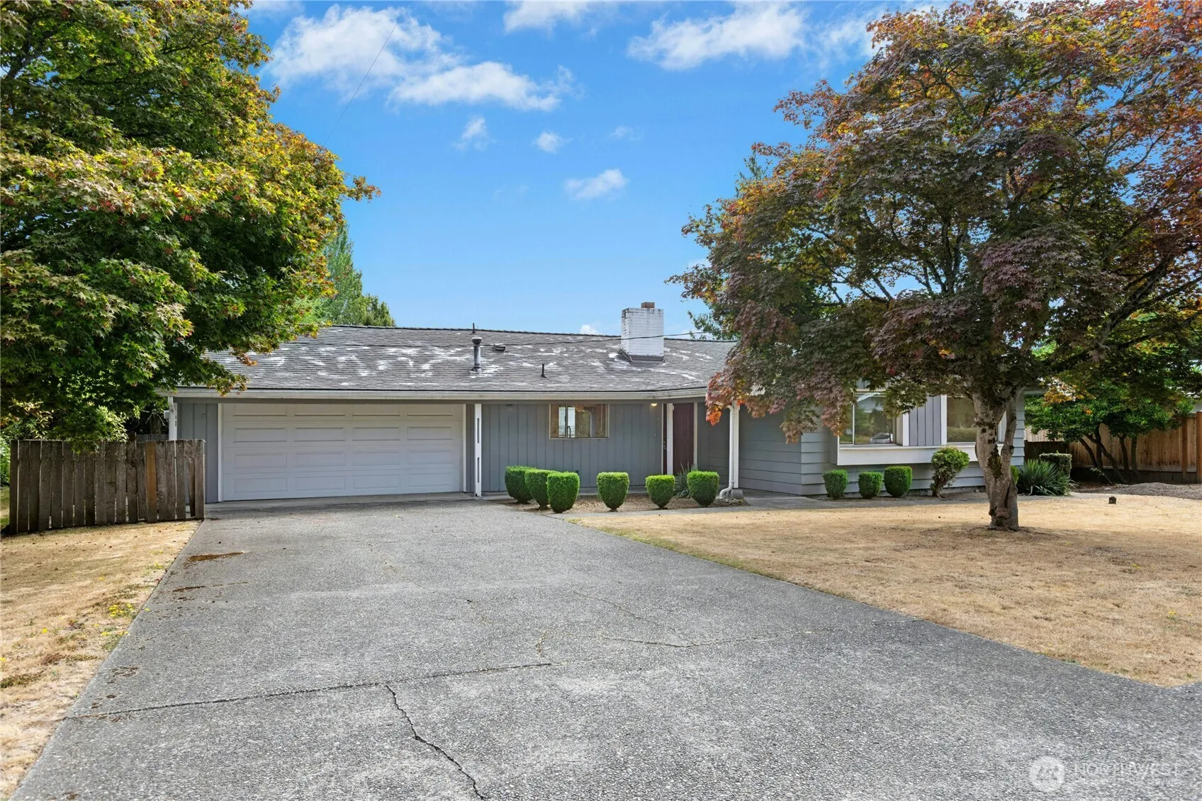 Property photo for 250 110th Place Se, Bellevue