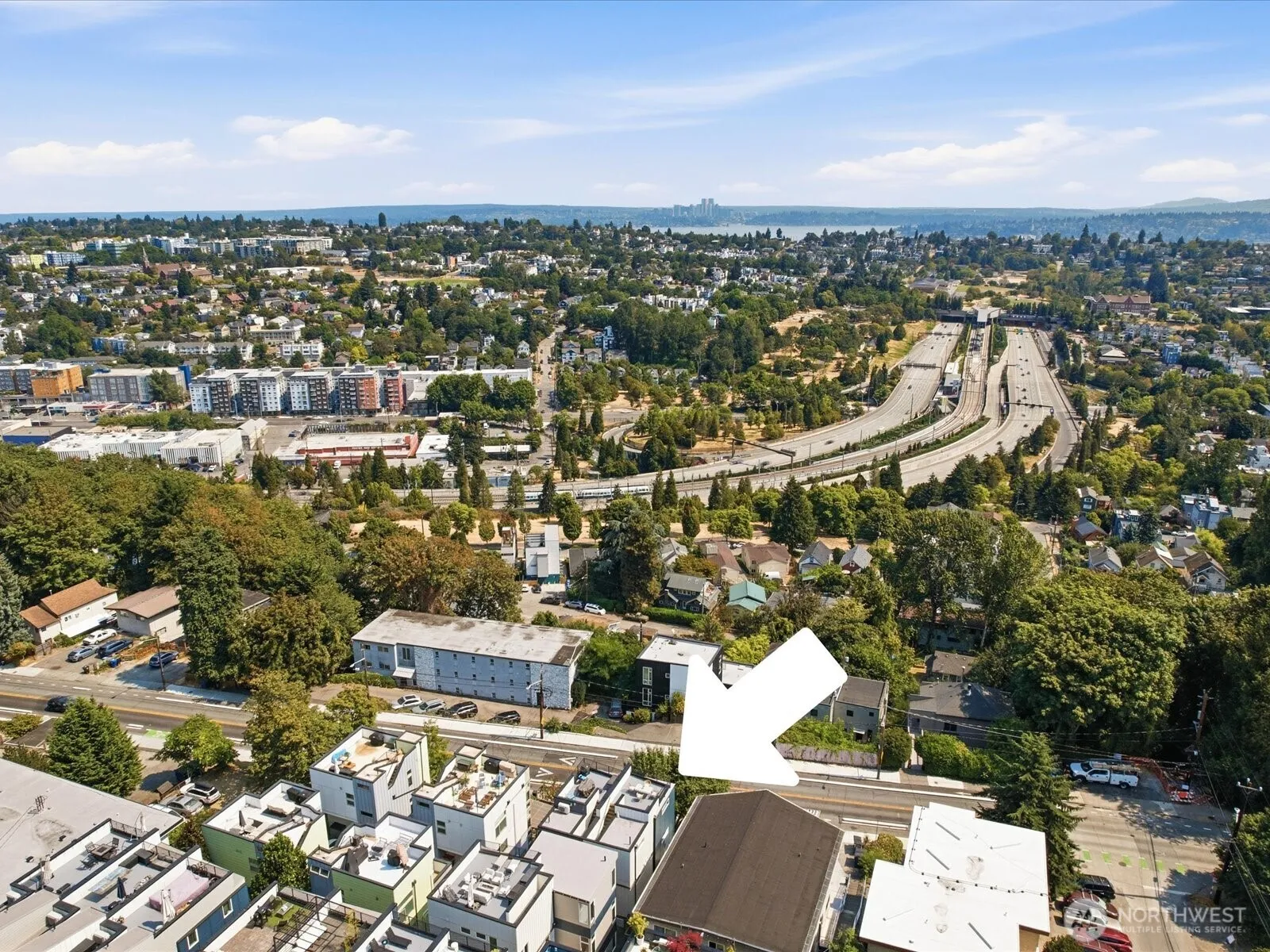 Property photo for 1339 15th Avenue S, Seattle photo 3