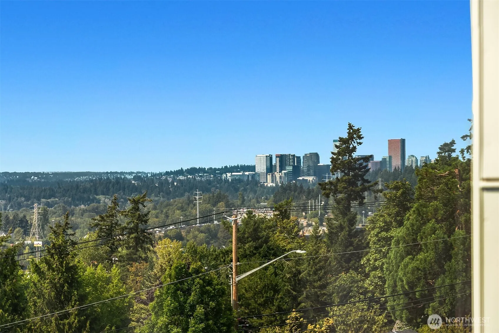 Property photo for 13011 Se Newport Way, Bellevue photo 3