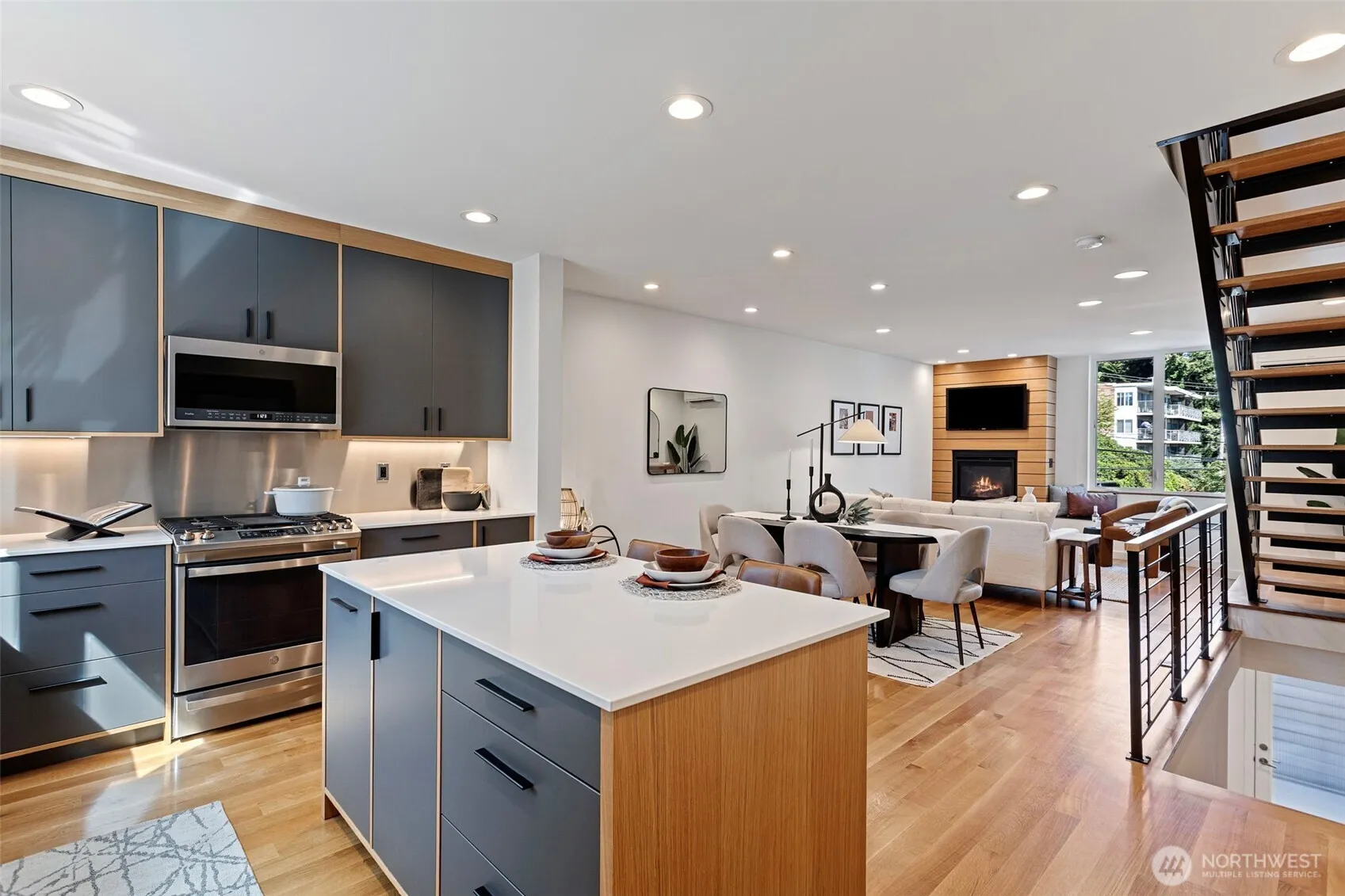 Property photo for 2314 Thorndyke Avenue W #b, Seattle