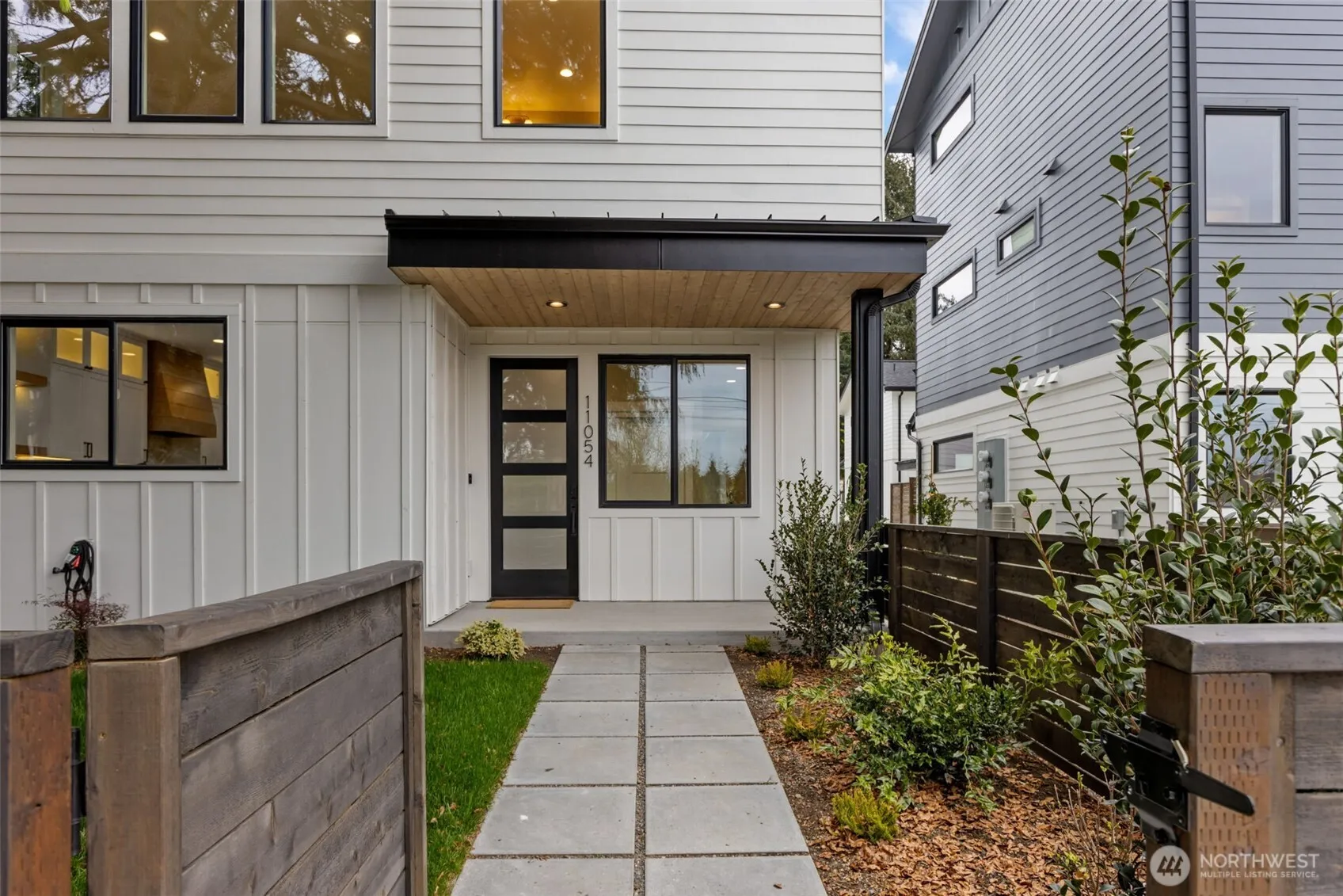 Property photo for 11054 2nd Avenue Nw, Seattle photo 2