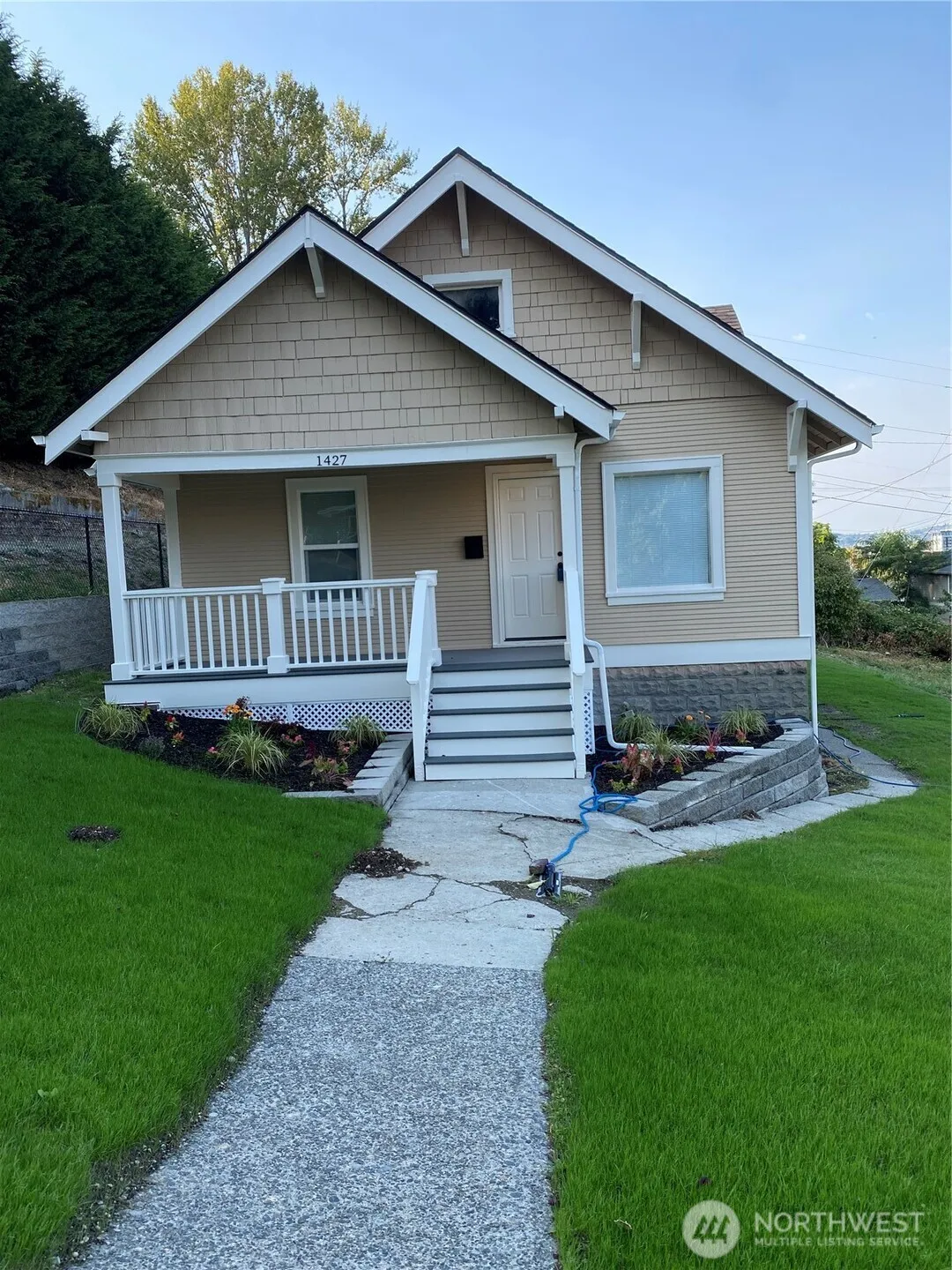 Property photo for 1427 E Fairbanks Street, Tacoma
