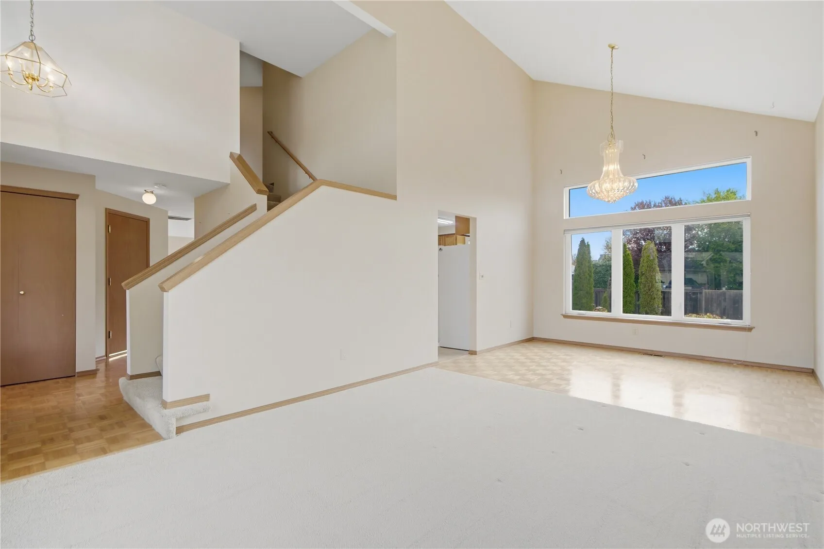Property photo for 12402 107th Place Ne, Kirkland photo 2