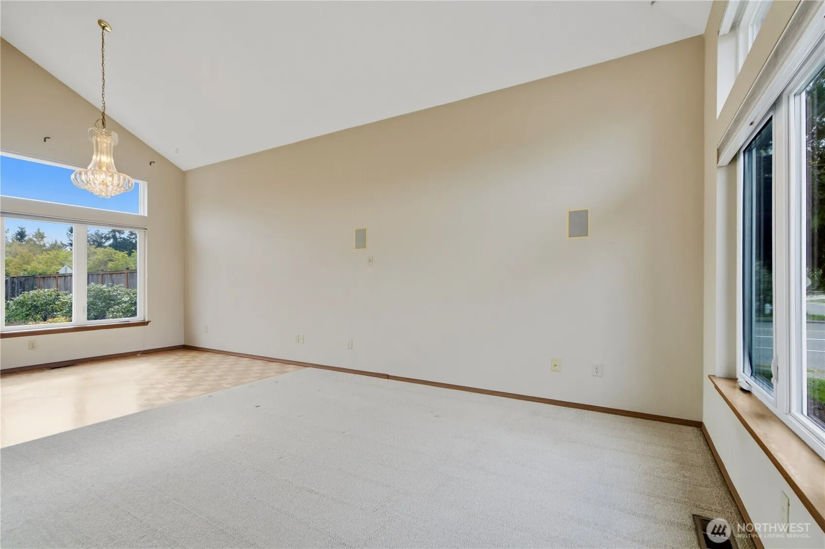 Property photo for 12402 107th Place Ne, Kirkland photo 4
