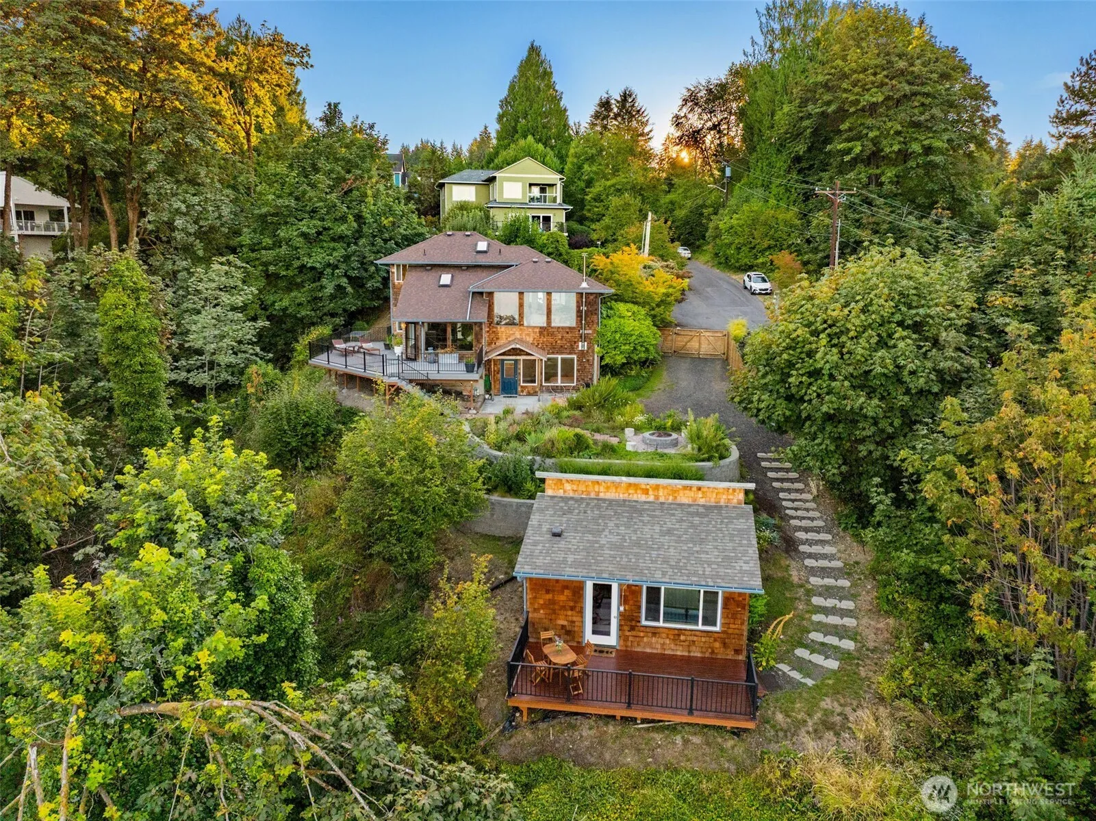 Property photo for 1111 Woodard Avenue Nw, Olympia