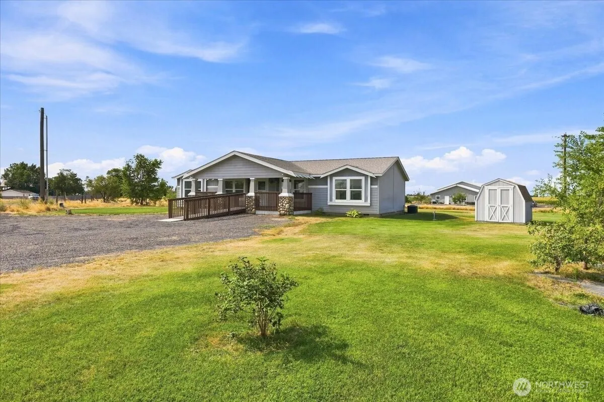 Property photo for 2946 Rd F.6 Ne, Moses Lake photo 2