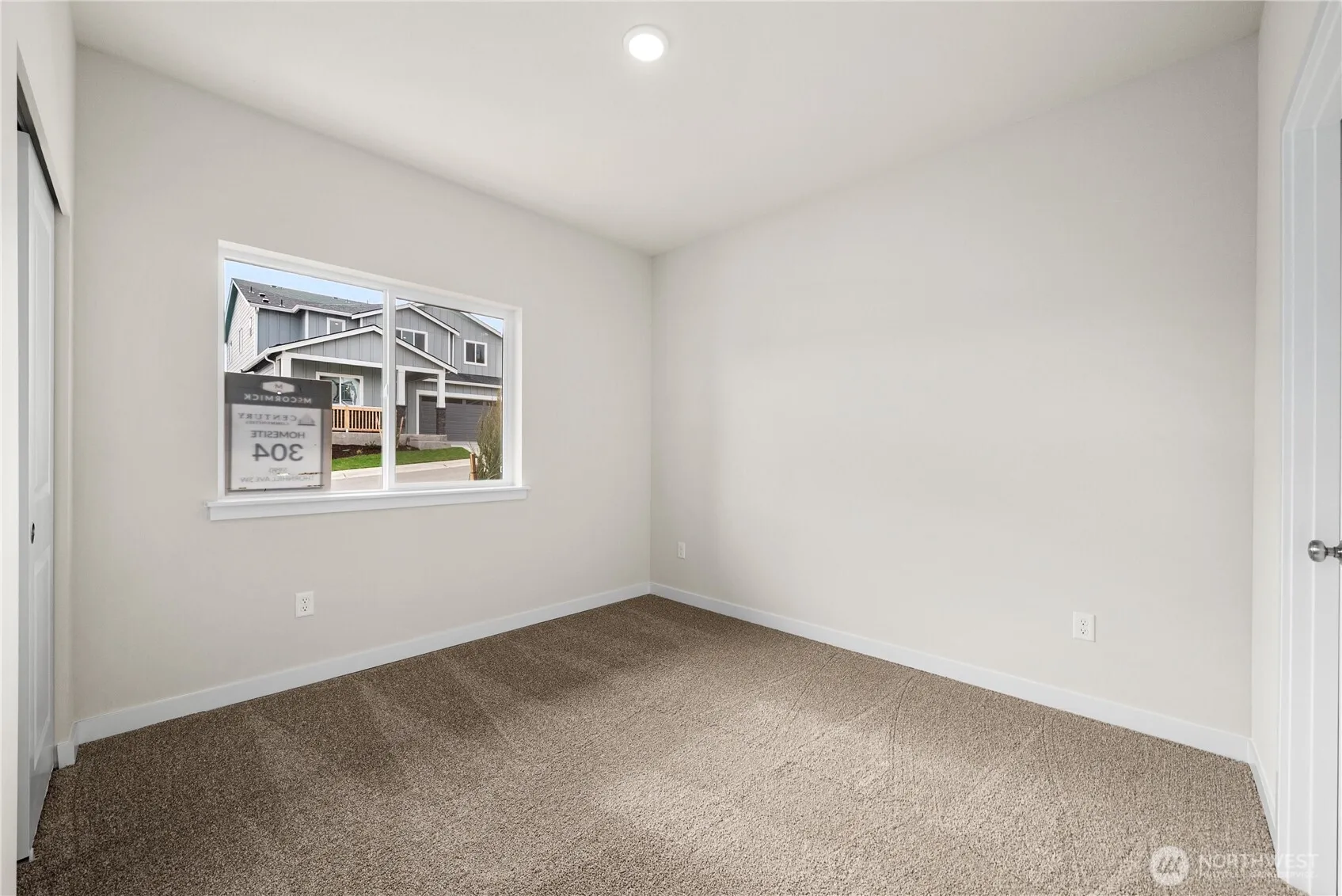 Property photo for 5971 Thornhill Avenue Sw, Port Orchard photo 4