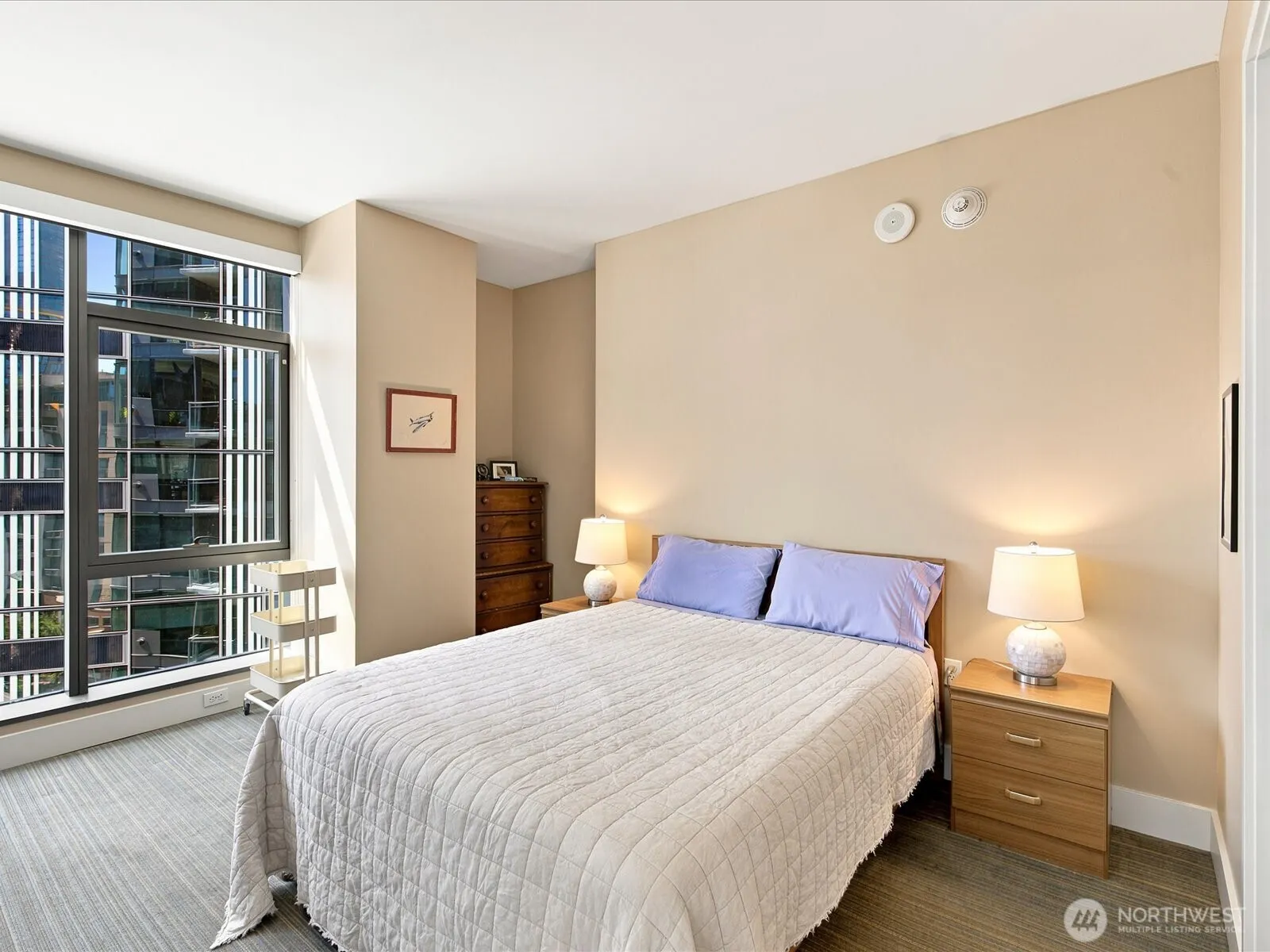 Property photo for 820 Blanchard Street #1007, Seattle photo 5